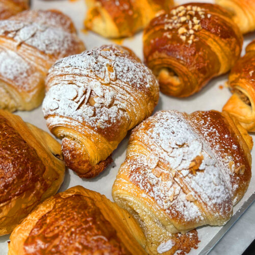 Croissant migdałowy