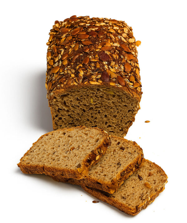 Chleb 6 ziaren (600g)